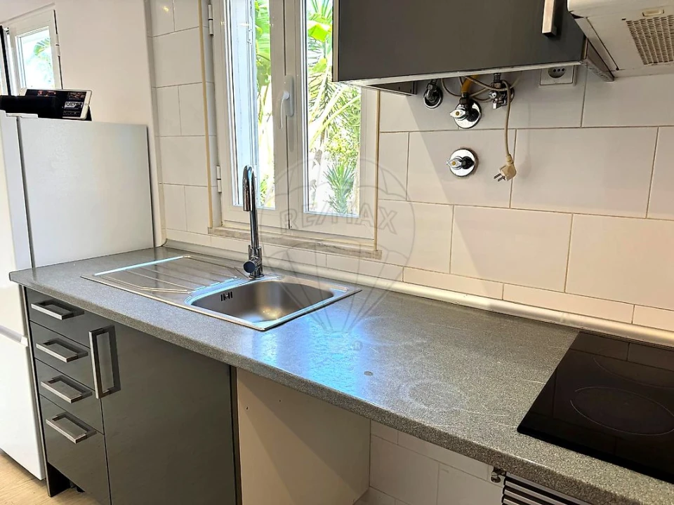 Apartamento T1 para Arrendamento em Charneca de Caparica e Sobreda Foto 6