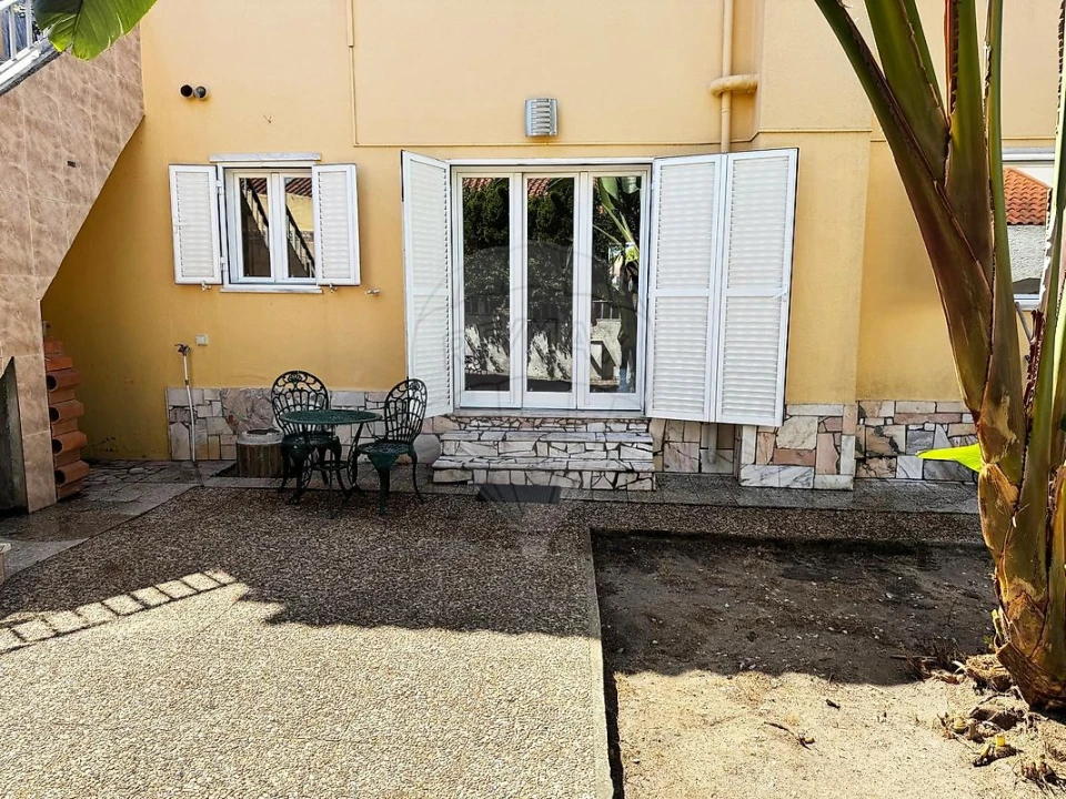 Apartamento T1 para Arrendamento em Charneca de Caparica e Sobreda Foto 2