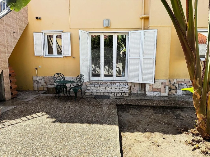 Apartamento T1 para Arrendamento em Charneca de Caparica e Sobreda Foto 2