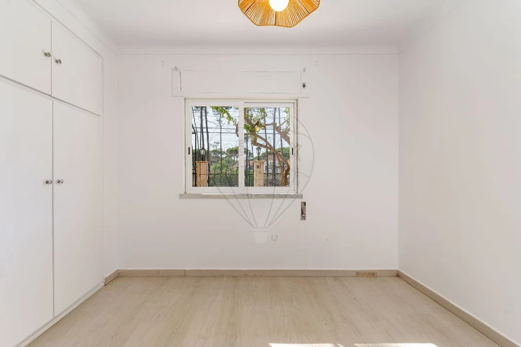 Apartamento T2 para Arrendamento em Charneca de Caparica e Sobreda Foto 4