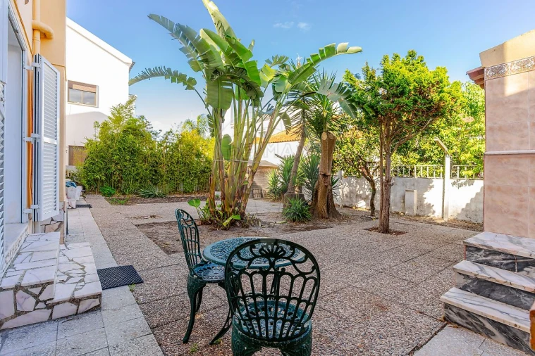 Apartamento T2 para Arrendamento em Charneca de Caparica e Sobreda Foto 12