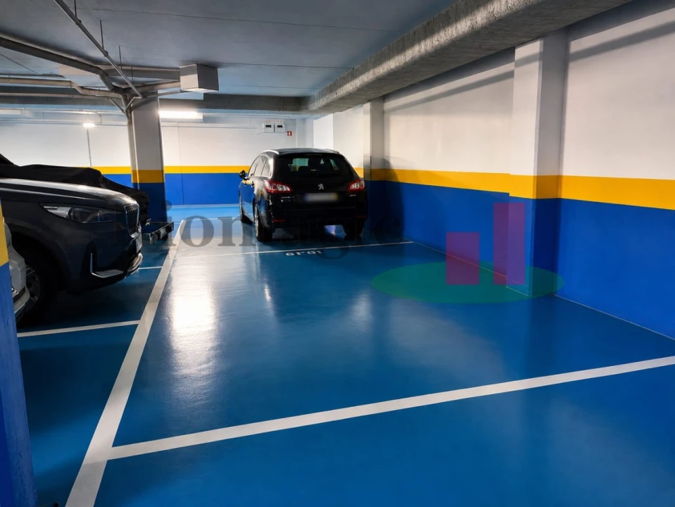 Garagem para Arrendamento em Marvila, Ribeira Santarém, São Salvador, São Nicolau Foto 4
