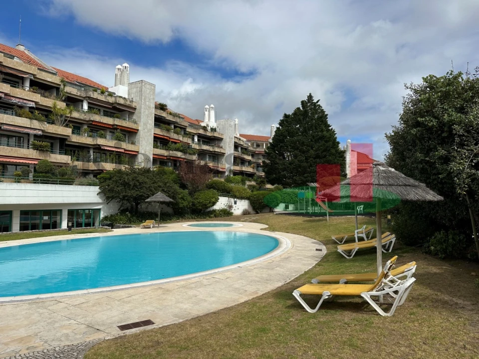 Apartamento T3 para Venda em Queluz e Belas Foto 1