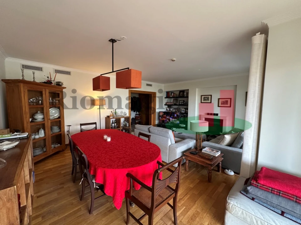 Apartamento T3 para Venda em Queluz e Belas Foto 2