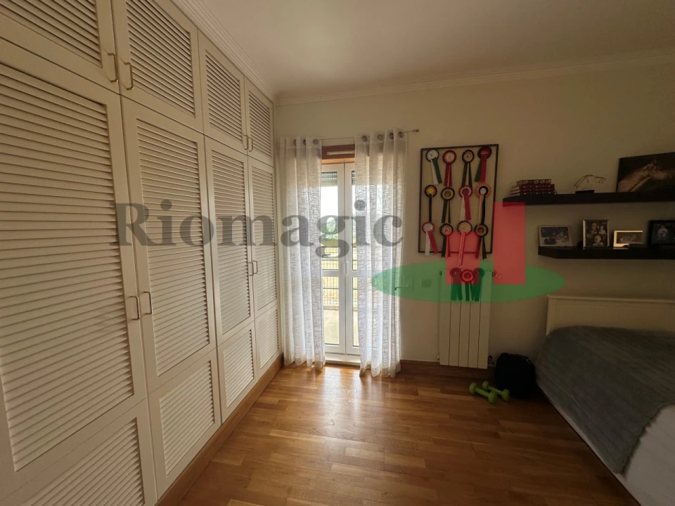 Apartamento T3 para Venda em Queluz e Belas Foto 9
