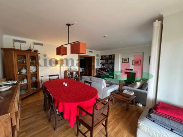 Apartamento T3 para Venda em Queluz e Belas