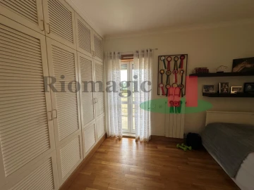 Apartamento T3 para Venda em Queluz e Belas