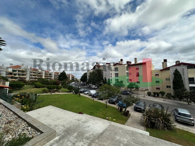 Apartamento T3 para Venda em Queluz e Belas Foto 17