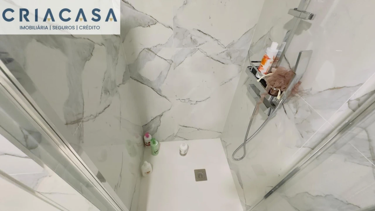 Apartamento T3 para Venda em Rio de Loba Foto 15