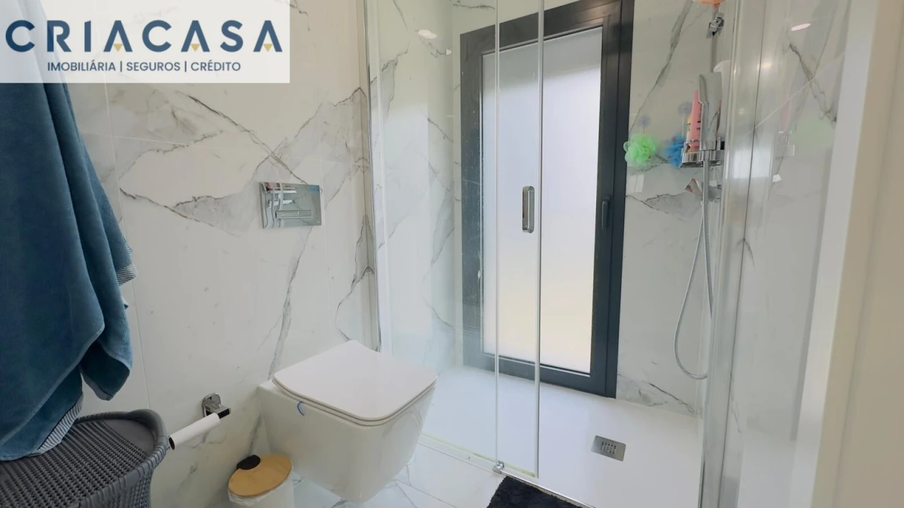 Apartamento T3 para Venda em Rio de Loba Foto 25