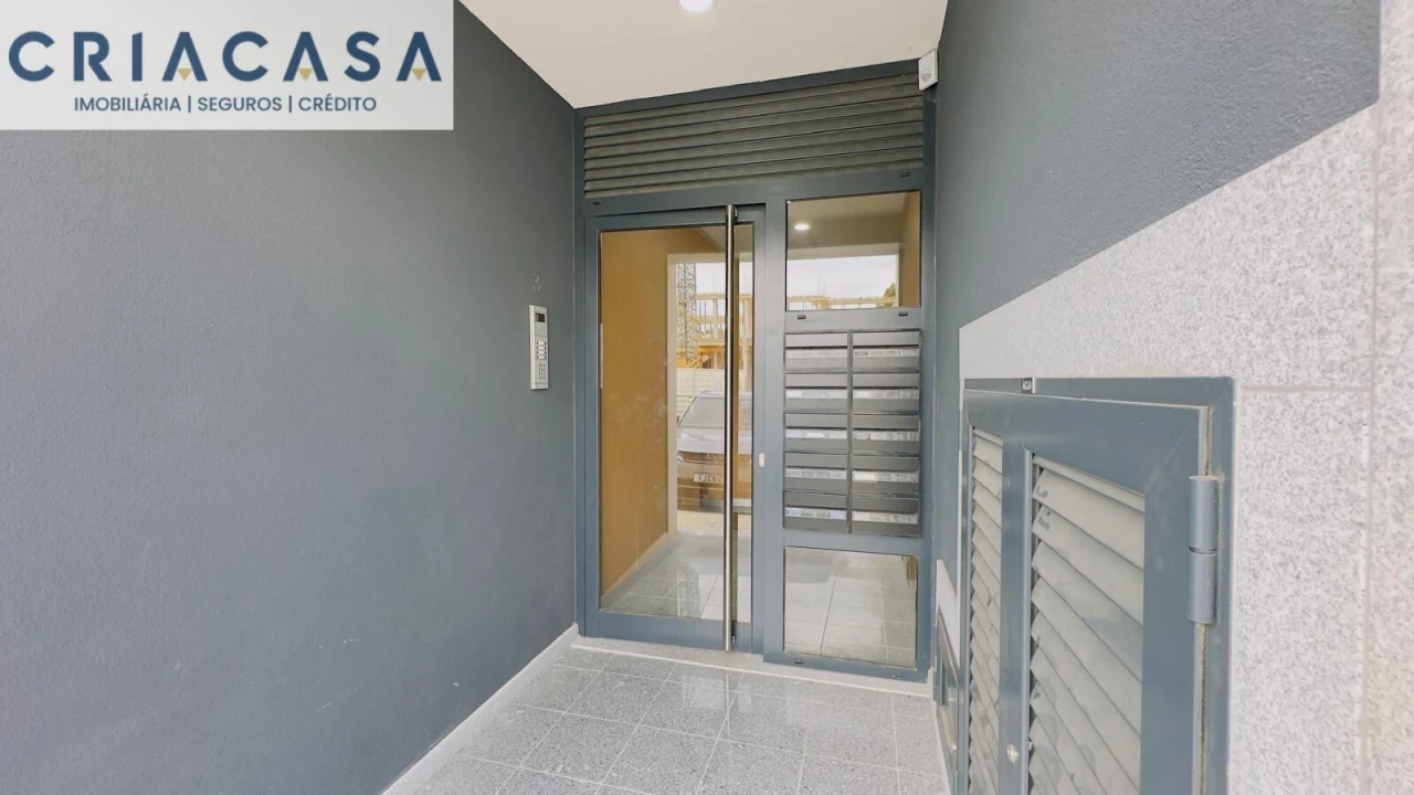 Apartamento T3 para Venda em Rio de Loba Foto 48
