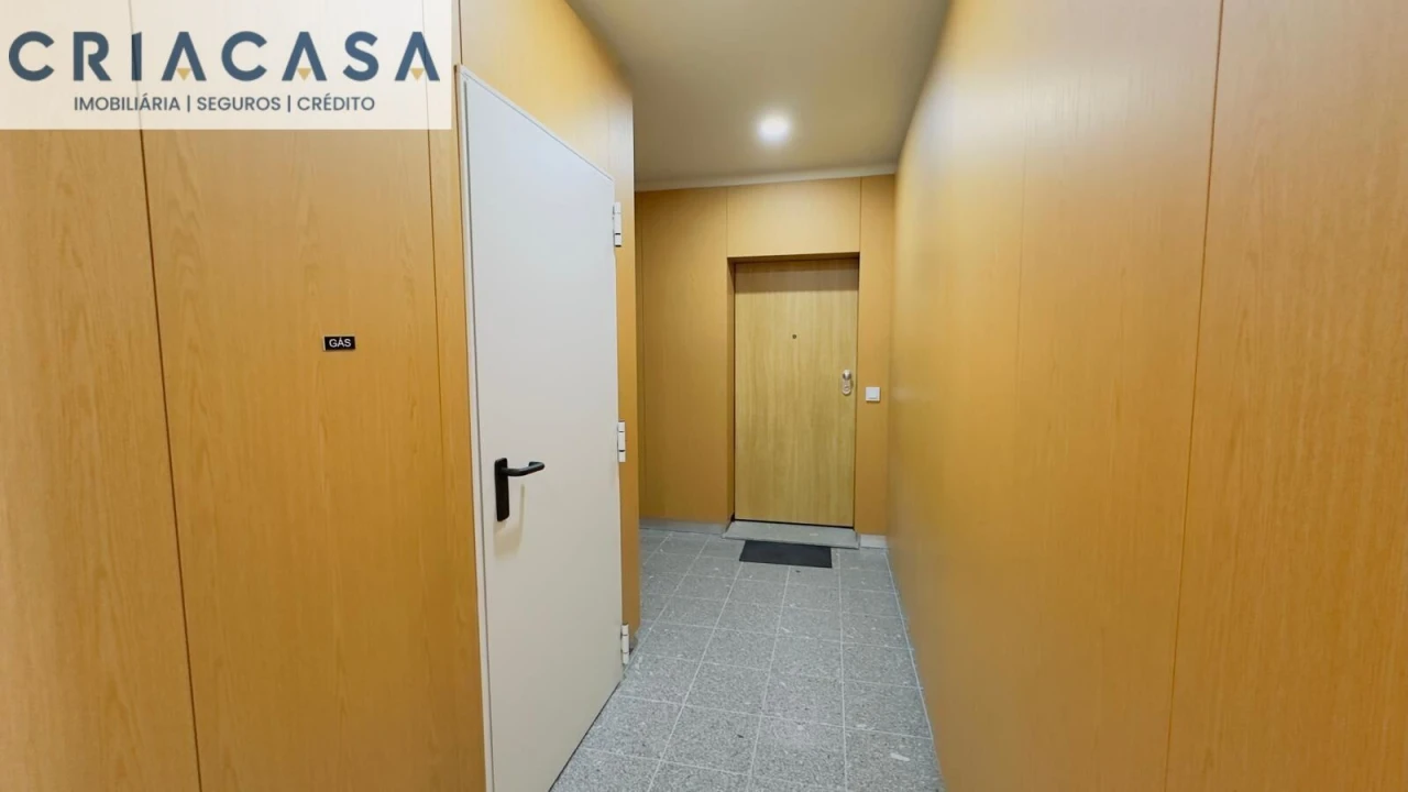 Apartamento T3 para Venda em Rio de Loba Foto 49