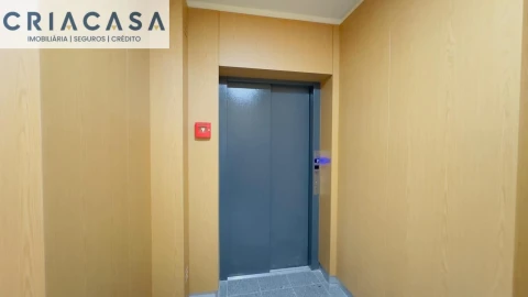 Apartamento T3 para Venda em Rio de Loba