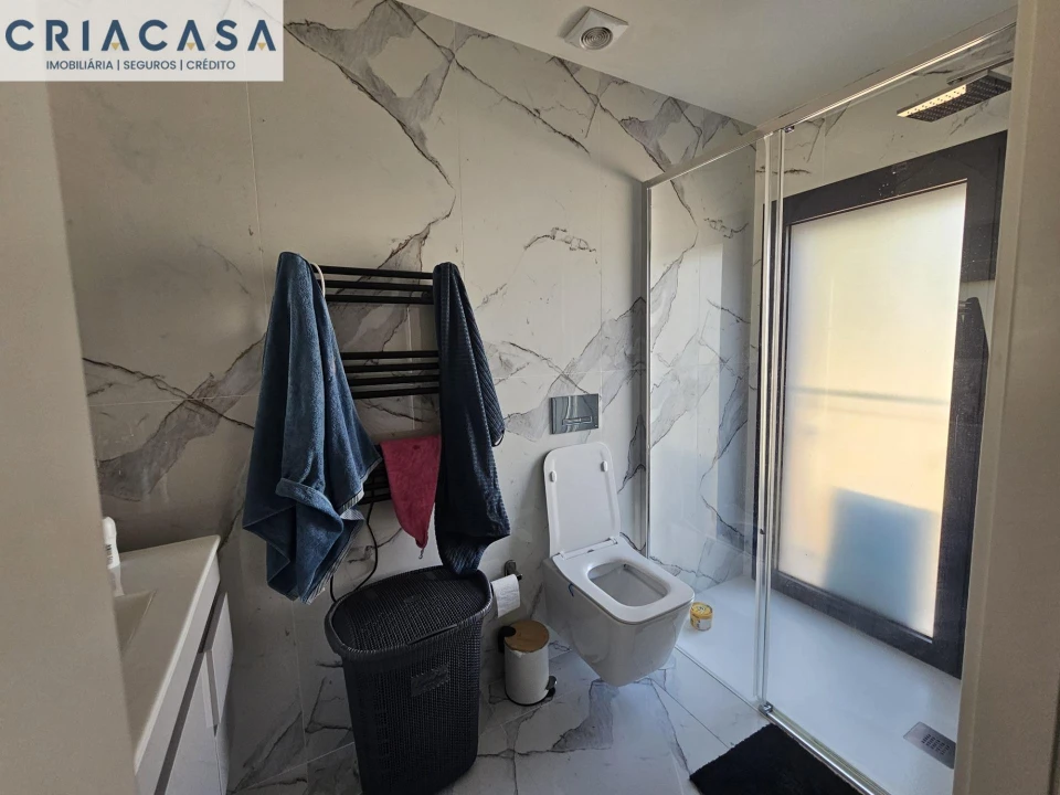 Apartamento T3 para Venda em Rio de Loba Foto 27
