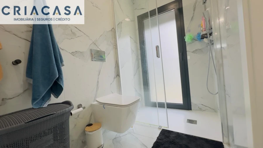 Apartamento T3 para Venda em Rio de Loba Foto 27