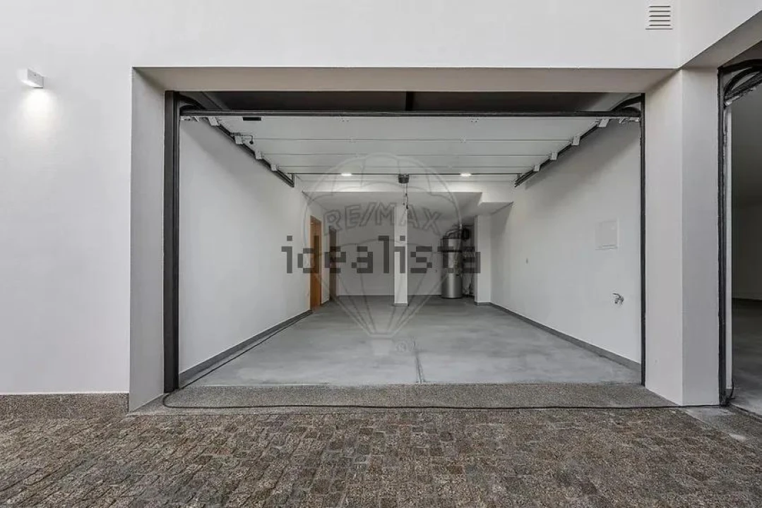 Moradia T3 para Venda em Idães Foto 32