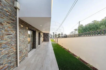 Moradia T3 para Venda em Idães