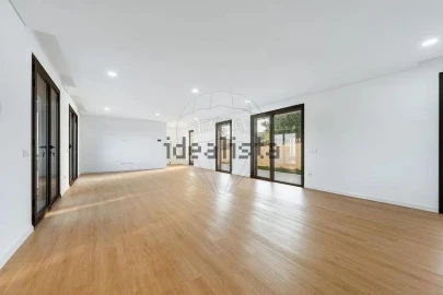 Moradia T3 para Venda em Idães
