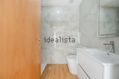 Moradia T3 para Venda em Idães