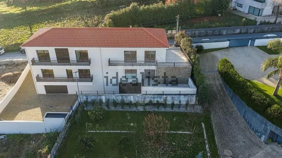 Moradia T3 para Venda em Idães Foto 7