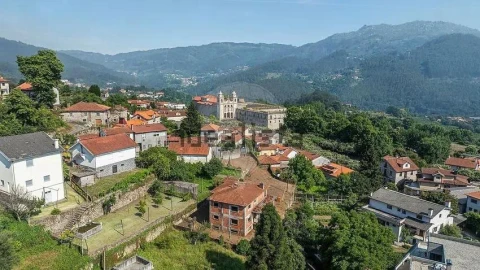 Moradia T3 para Venda em Bouro (Santa Maria)