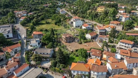 Moradia T3 para Venda em Bouro (Santa Maria)