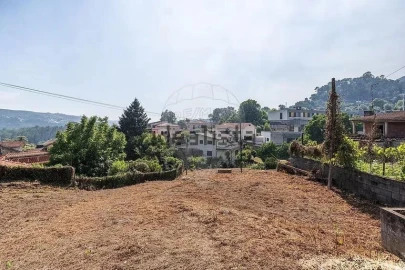 Moradia T3 para Venda em Bouro (Santa Maria)