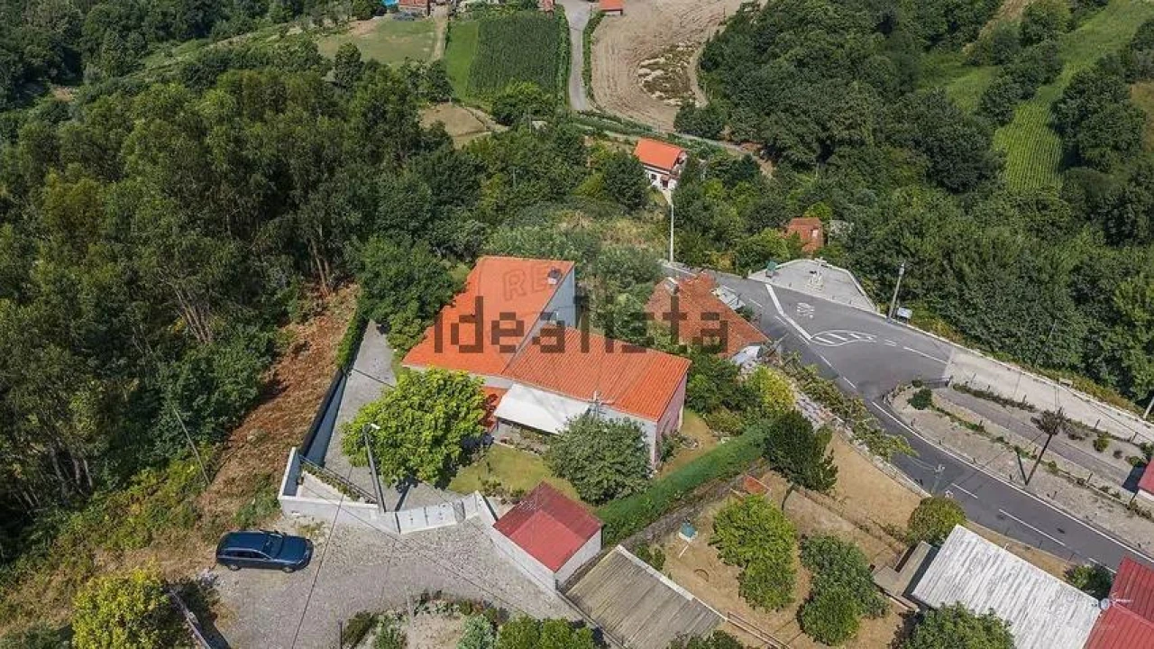 Moradia T3 para Venda em Ribeira Foto 27