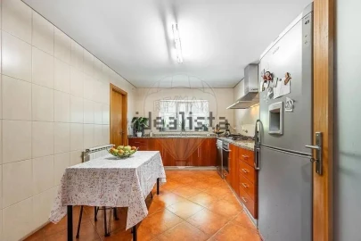 Moradia T3 para Venda em Ribeira