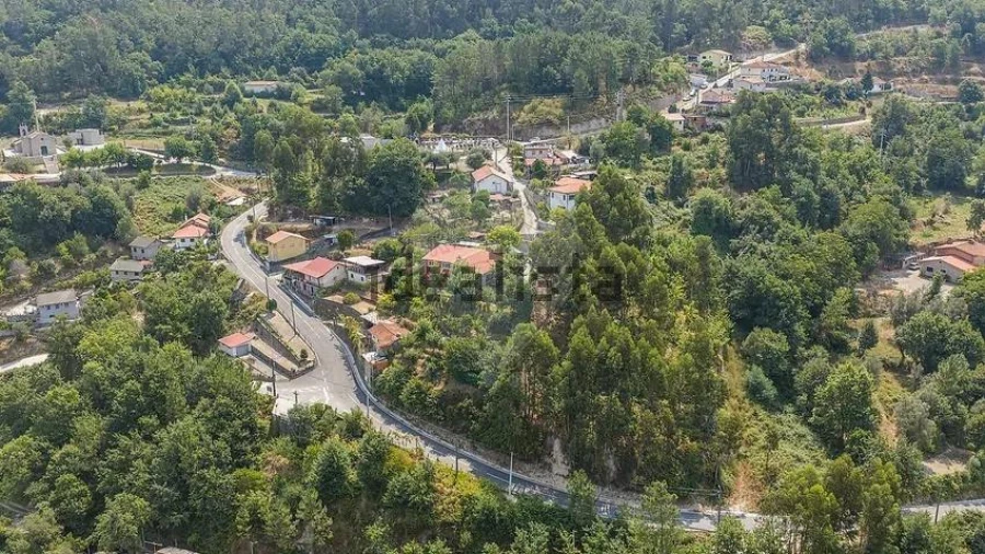 Moradia T3 para Venda em Ribeira Foto 32