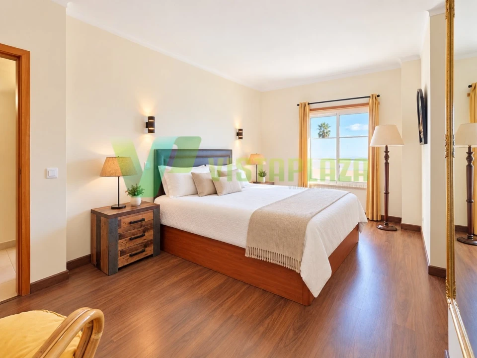 Apartamento T2 para Venda em Portimão Foto 14