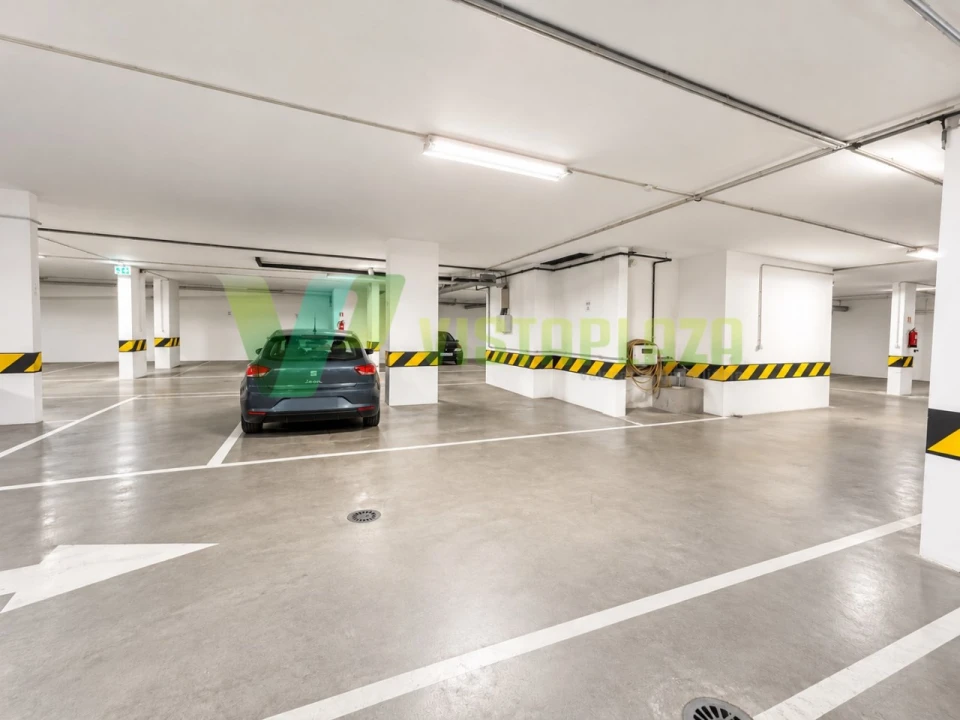 Apartamento T2 para Venda em Portimão Foto 21
