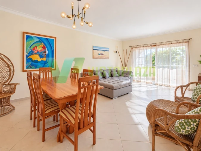 Apartamento T2 para Venda em Portimão Foto 7