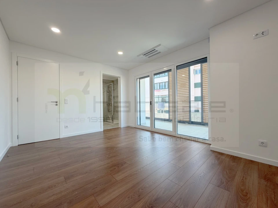 Apartamento T3 para Venda em Alcabideche Foto 18