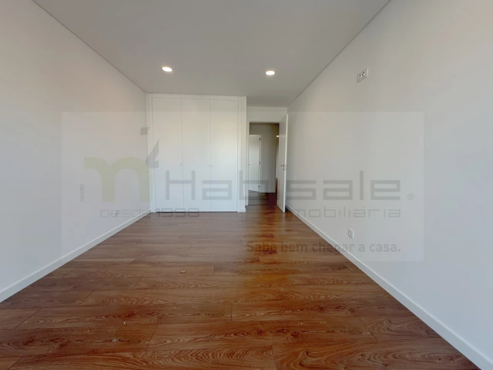 Apartamento T4 para Venda em Alcabideche Foto 16