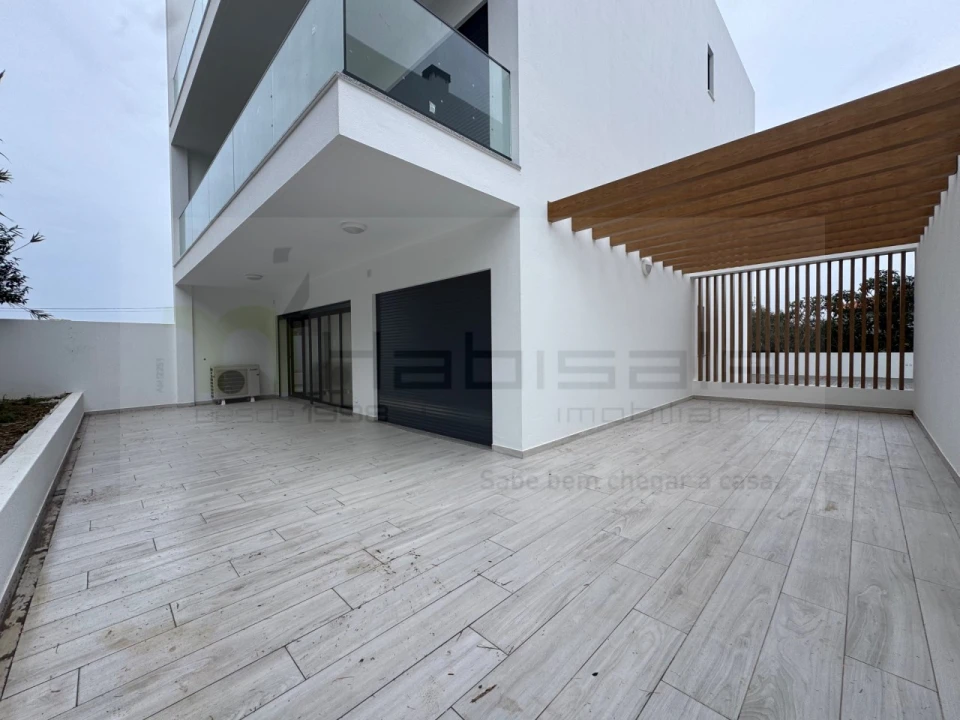 Apartamento T2 para Venda em Alcabideche Foto 3