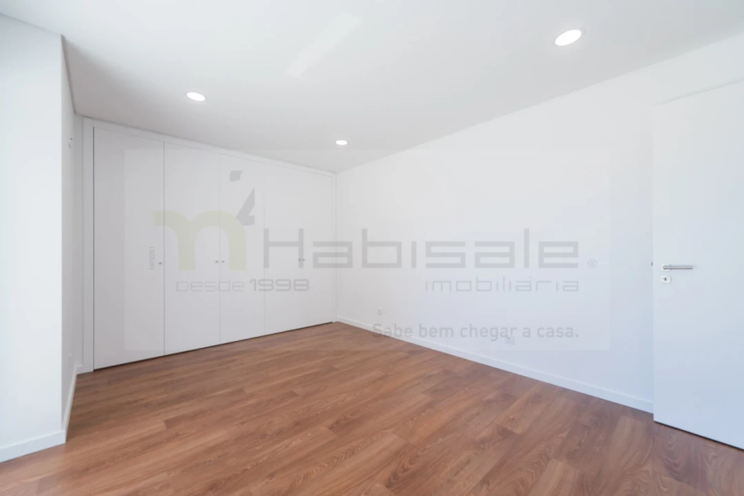 Apartamento T2 para Venda em Alcabideche Foto 10