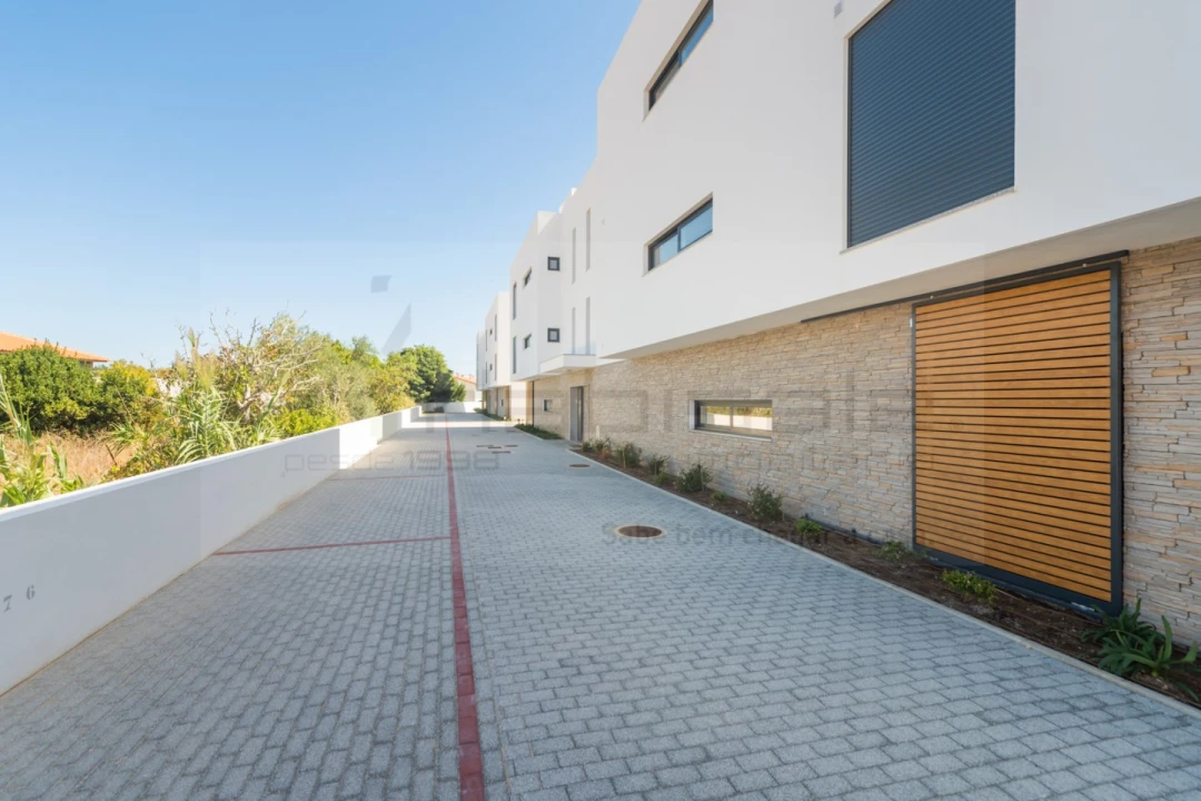 Apartamento T2 para Venda em Alcabideche Foto 14