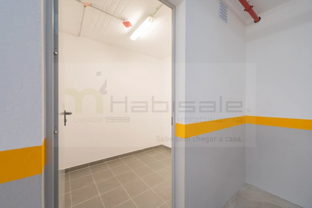 Apartamento T2 para Venda em Alcabideche Foto 17