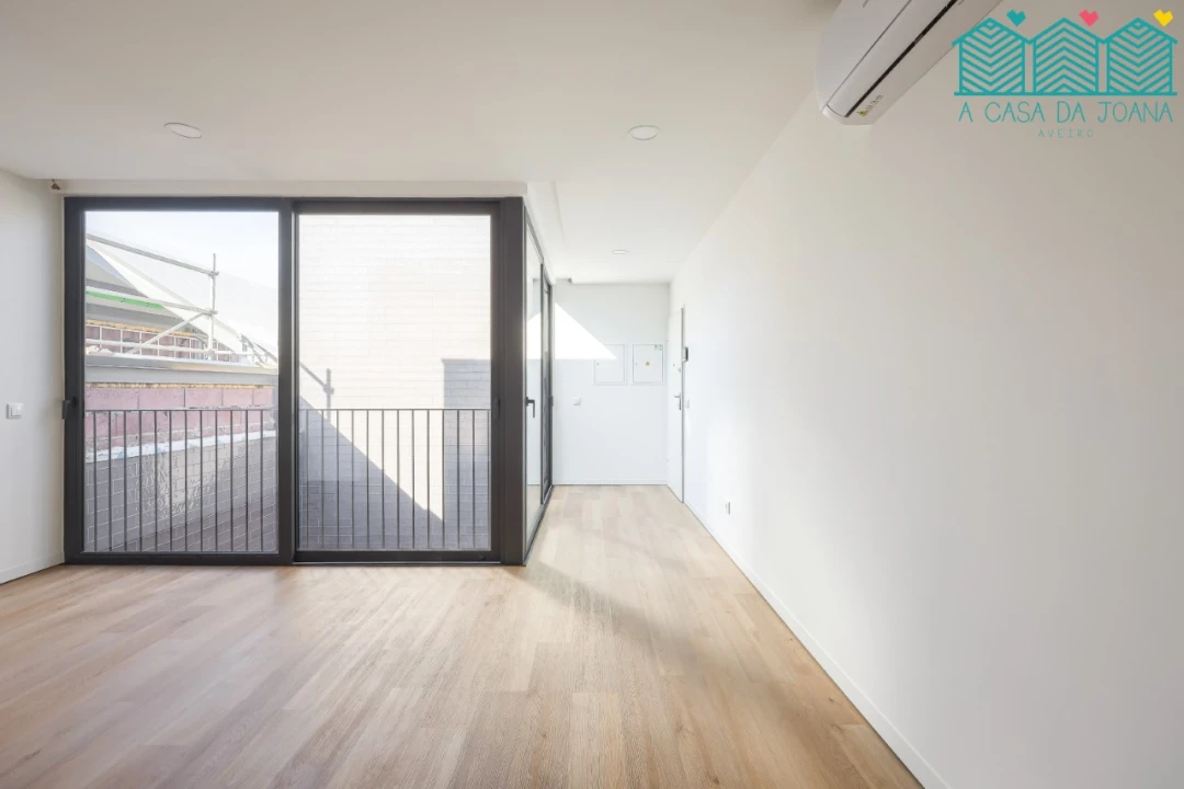 Apartamento T1 para Arrendamento em Glória e Vera Cruz Foto 5