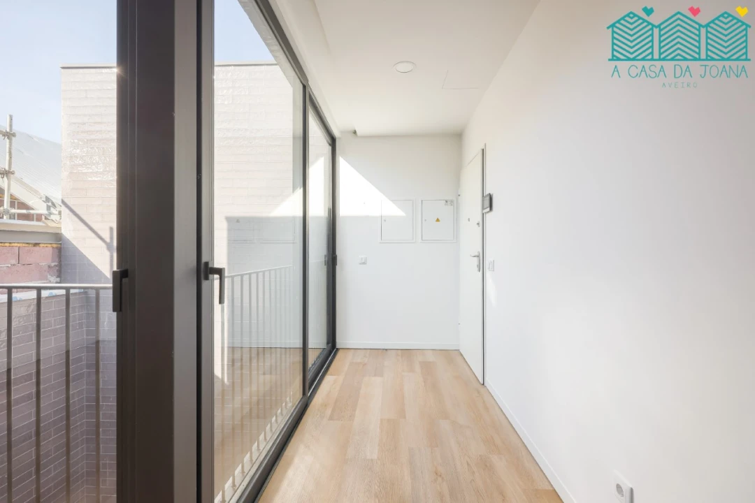Apartamento T1 para Arrendamento em Glória e Vera Cruz Foto 6