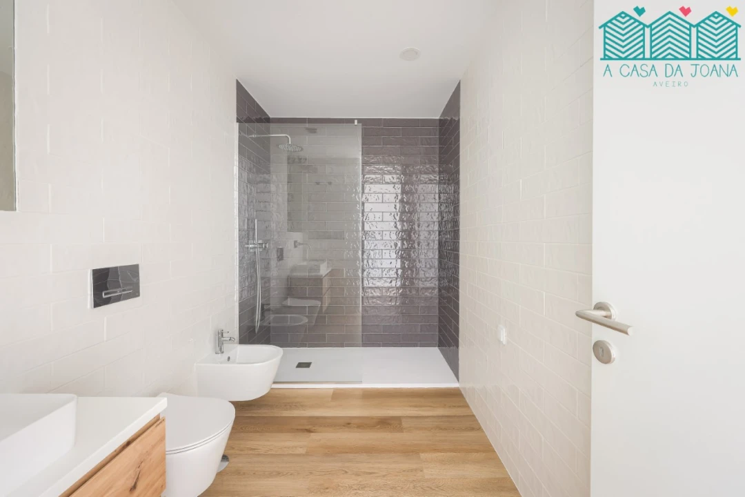 Apartamento T1 para Arrendamento em Glória e Vera Cruz Foto 8