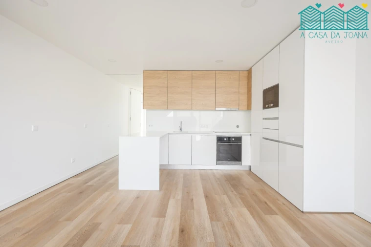 Apartamento T1 para Arrendamento em Glória e Vera Cruz Foto 2