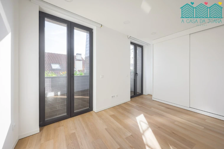 Apartamento T1 para Arrendamento em Glória e Vera Cruz Foto 12