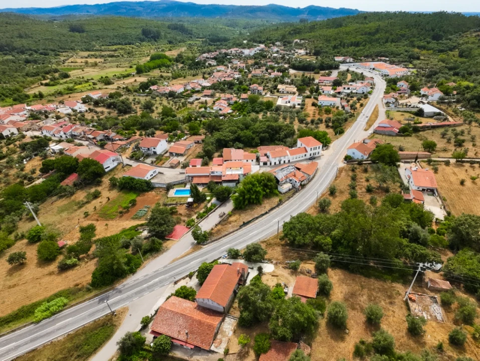 Moradia T4 para Venda em Vila Seca e Bem da Fé Foto 3