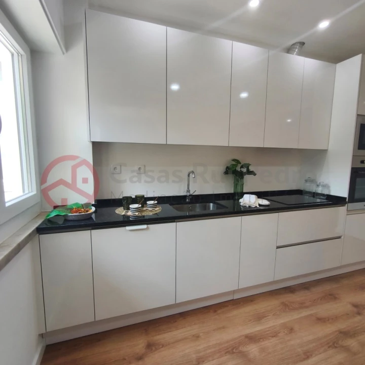 Apartamento T3 para Venda em Benfica Foto 10