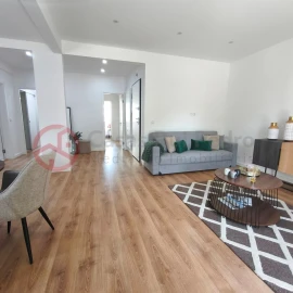 Apartamento T3 para Venda em Benfica