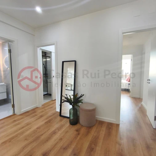 Apartamento T3 para Venda em Benfica Foto 27