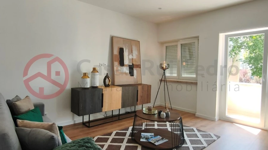 Apartamento T3 para Venda em Benfica