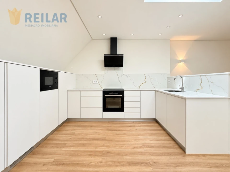 Apartamento T3 para Venda em Santa Iria de Azoia, São João da Talha e Bobadela Foto 10
